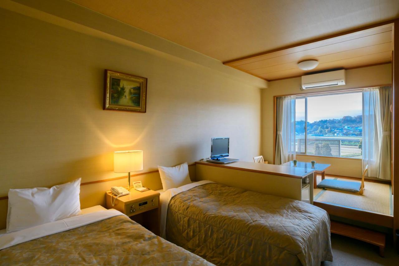 Hotel Symphony Annex Sagae Onsen Exterior photo
